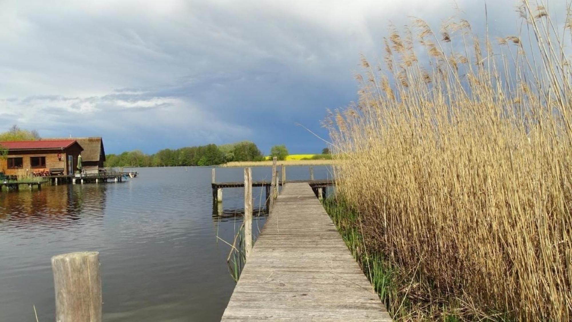 Ferienwohnung Wuennowblick Mit Sauna Röbel Exterior foto